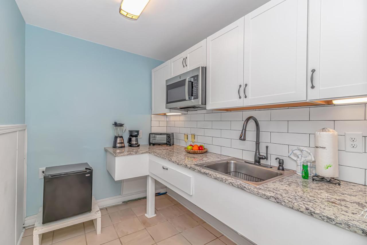 125 Atlantic Avenue Unit E - Pet Friendly! Walk To The Beach And Pier!1Br -1Ba - Sleeps 2-4 Guests! Myrtle Beach Exterior foto
